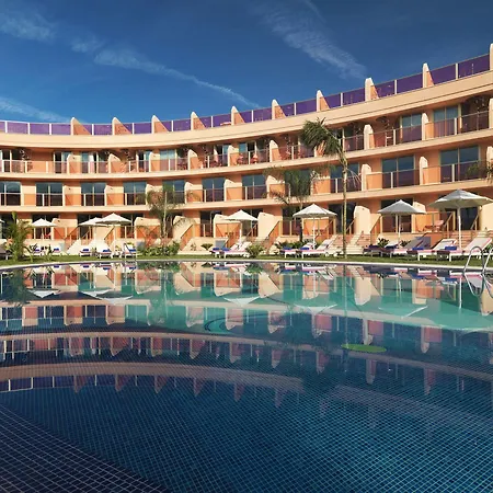 Semesteranläggning (resort) Sir Anthony 5*