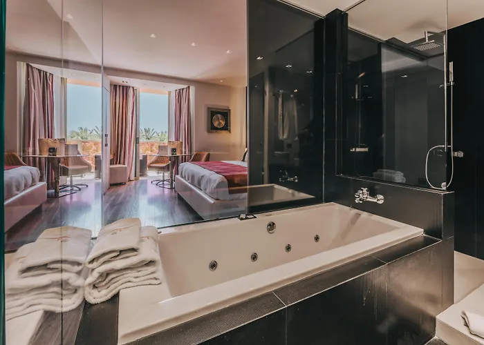 فندق سير أنتوني 5*