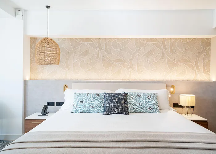 سير أنتوني 5*