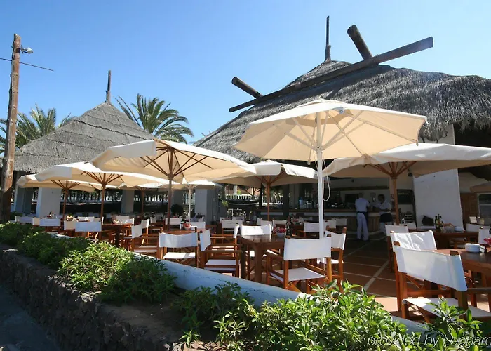 فندق سير أنتوني 5*